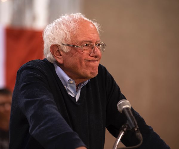 Bernie Sanders Campaign Workers Ratify Union Contract