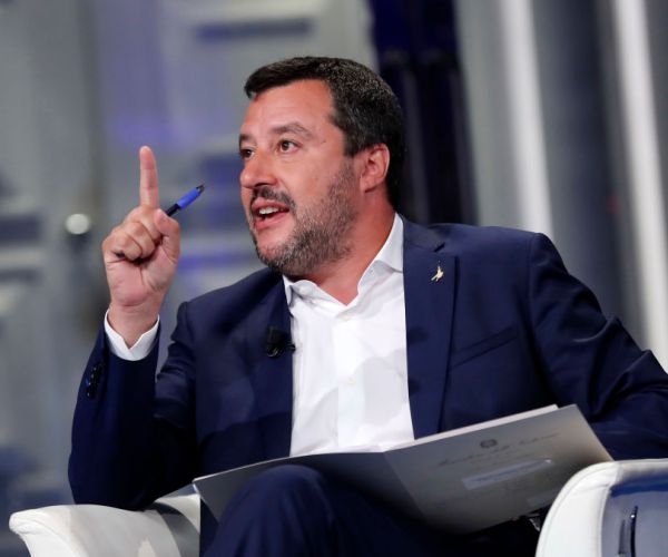 Italian Leader Salvini 'Will Honor' Request to Meet Pope If It Comes