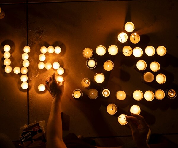 Israel Observes Day of Mourning for Religious Festival Dead