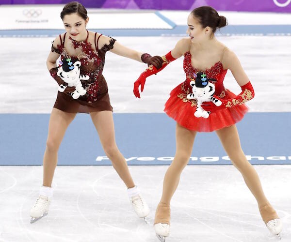 Alina Zagitova, Evgenia Medvedeva Win Skaing Gold, Silver for Russia