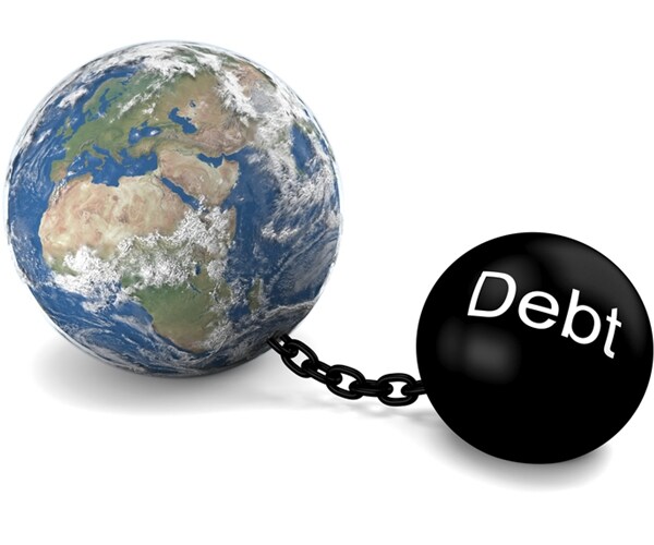 OECD: Global Growth to Peak as Investment Lags, Debt Builds