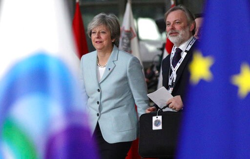 Britain' s May Seeks to Broaden Brexit Talks amid Deadlock