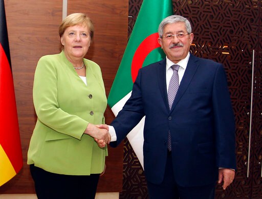 Merkel, Algerian Officials Discuss Migration, Libya