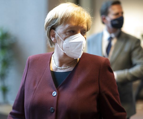 Merkel Urges Germans to Reduce Contacts and Travel as Infections Rise