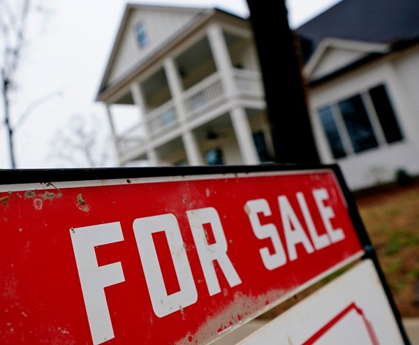 US New Home Sales Unexpectedly Surge in August