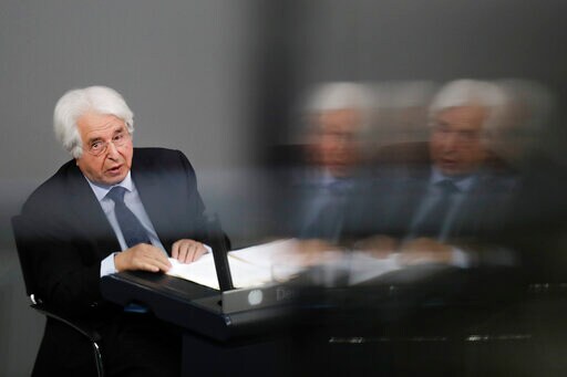 Holocaust Survivor Calls Germany Bulwark against Intolerance