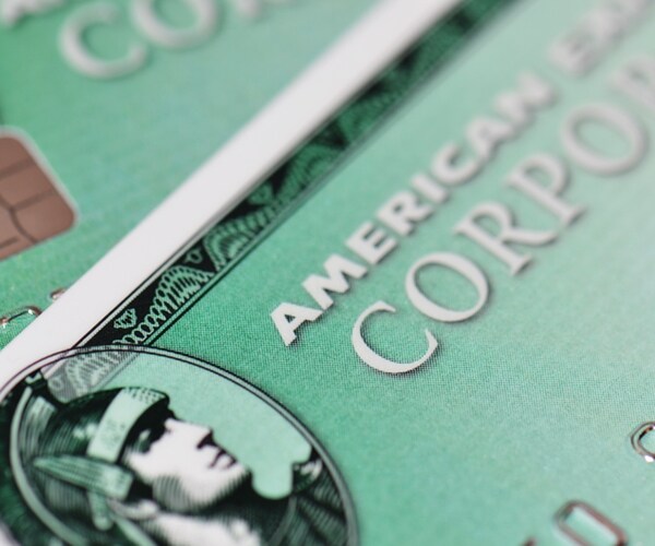 AmEx: 70% of Its New Credit Card Customers Pay Annual Fees