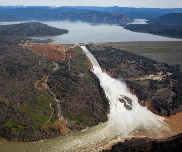 Lake Oroville Dam Poses 'Very Significant Risk' If Repairs Lag