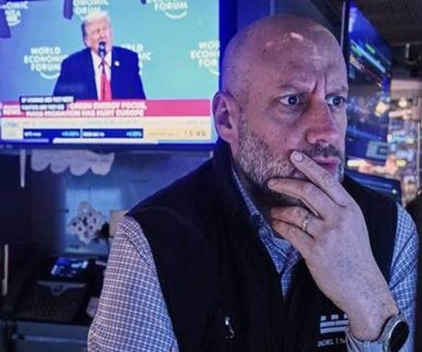 Wall Street Rebounds as Trump Announces Framework for Greenland Deal, Calls Off Tariffs