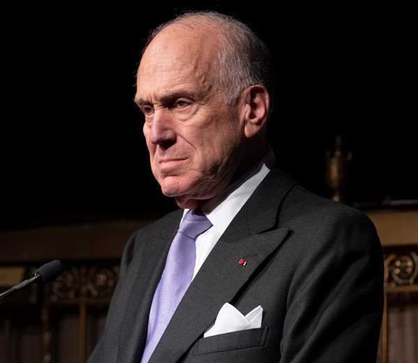 Cosmetics Tycoon Ron Lauder May Pull UPenn Support | Newsmax.com