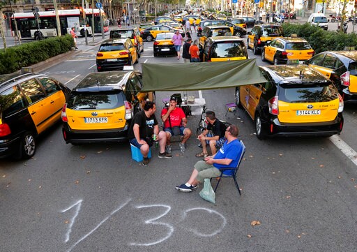 Spanish Taxi Driver Protest Retains Momentum, Snarls Traffic
