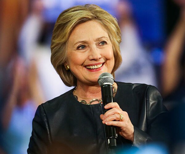 Polls: Clinton Ahead in Four Important Battleground States