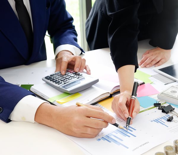 Some Unnerved Investors Reject Long-Term View