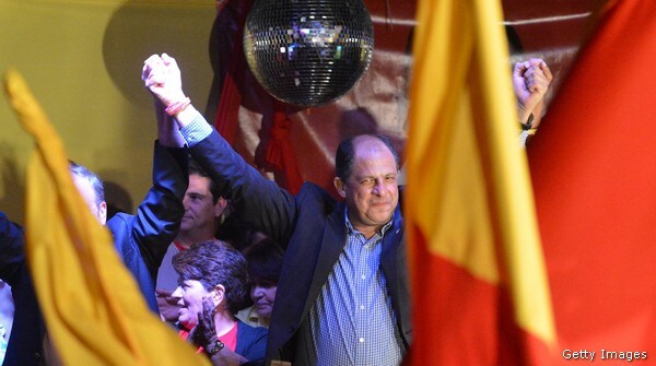 Leftist Seen Easily Winning Costa Rica Presidency After Rival Quits