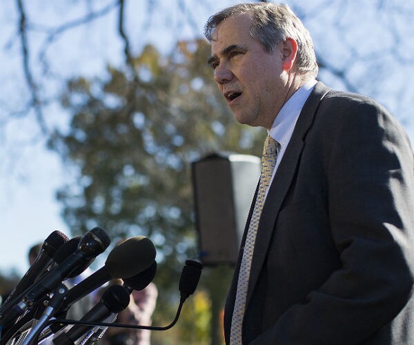 Sen. Jeff Merkley: Democrats Should Filibuster Gorsuch