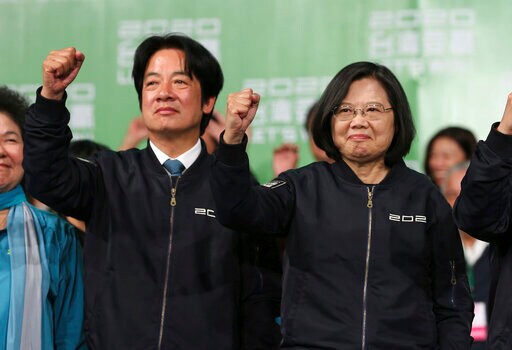 Taiwan Leader Meets Top US Official after Her Election Win
