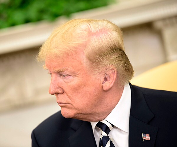 Donald Trump Lookalike: Internet Sees Farmer in Spain's Similarities