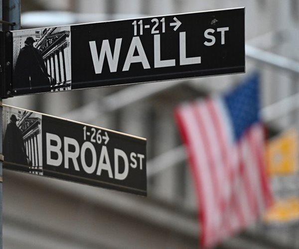 S&P 500 Notches 3rd Straight Record High Close