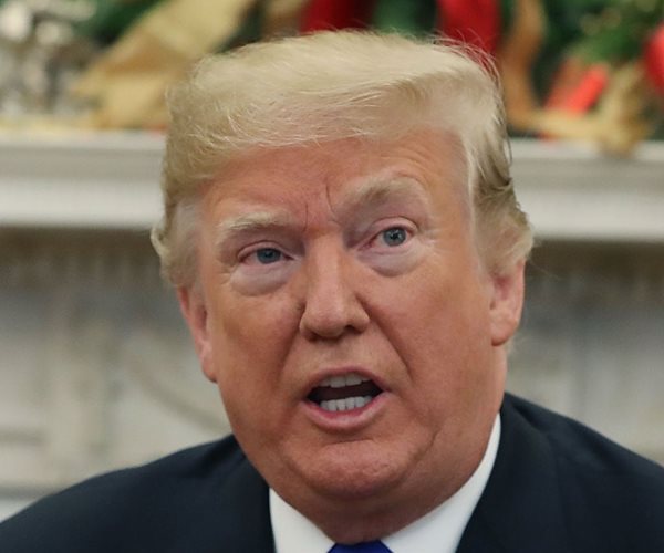 facade on the federal reserve building in washington dc 

