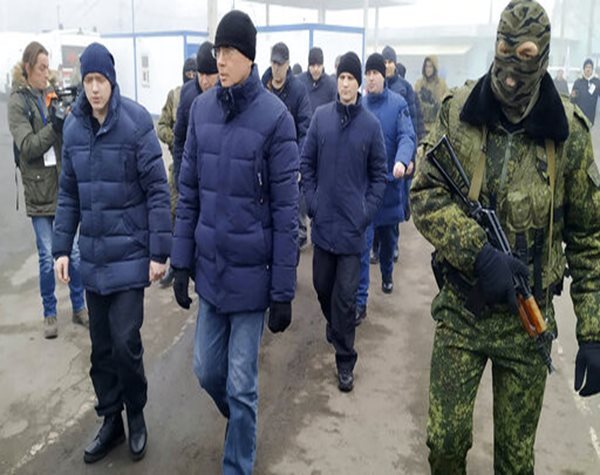 Ukraine, Rebels Exchange Prisoners