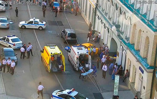 Kremlin Is Relieved That No One Died in Moscow Taxi Crash