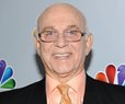 Gavin MacLeod, 'Love Boat' Captain, Dies at 90