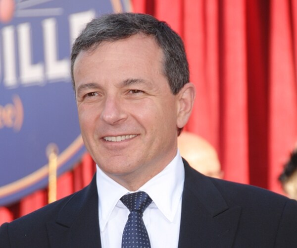 Disney CEO Iger Vows to Stay on Trump Advisory Council