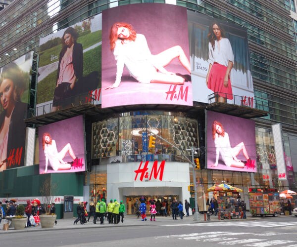 H&M Falls to Nine-Year Low as Clearance Sale Backfires