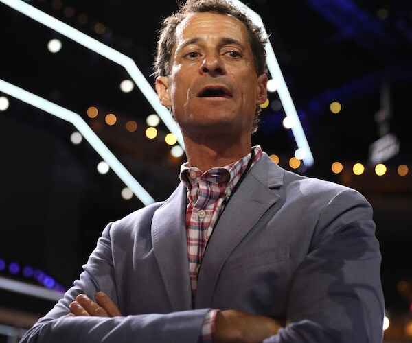 Feds Want Weiner Phone Records Amid Alleged Underage Sexts