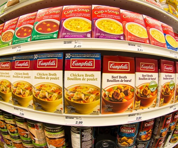 Campbell Soup Misses Profit, Sales Estimates; Trims Sales Forecast