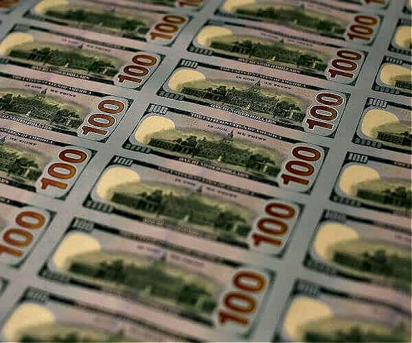 Futures Steady in Lead-up to Crucial Inflation Reading 