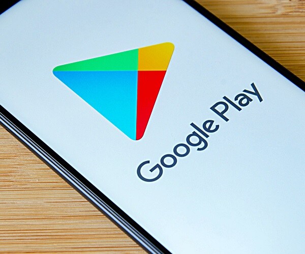 Google, Jio to Build Cheap Phones in $4.5 Billion India Alliance