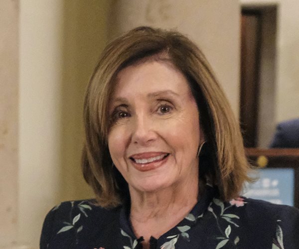 House Democrats Huddle Ahead of Impeachment Articles Transfer to Senate