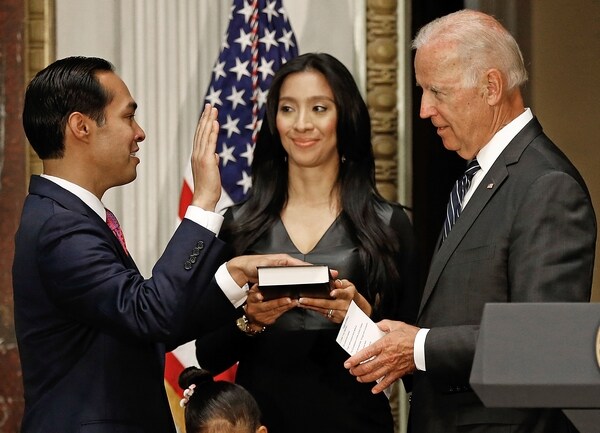 Biden Welcomes Julian Castro Amid 2016 VP Chatter