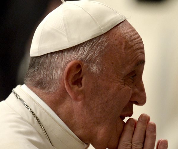 Pope Shocked by Murderous Attack in Yemen That Killed 4 Nuns