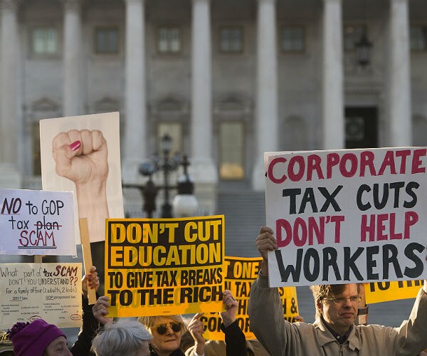 Dem Group Launches Ad Campaign Against Republican Tax Plan