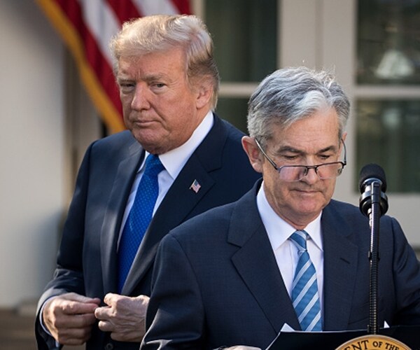 Kudlow: No Talk of Ousting Fed's Powell