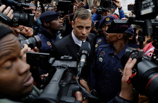 Oscar Pistorius' Lawyer: 'Mistake' to Deny Parole, Appealing
