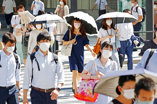 Tokyo Warned of Power Crunch as Japan Endures Heat Wave