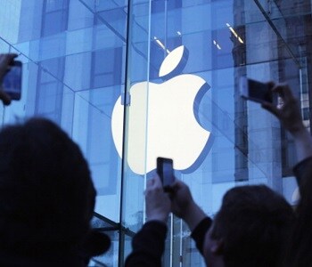 No Crowds as Apple's iPhone 11 Hits Stores in China