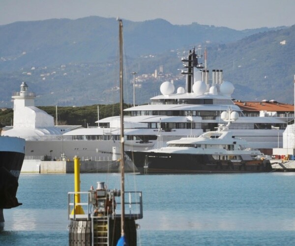 CEO of Company Restoring Alleged Putin Yacht Says Ship Free to Set Sail