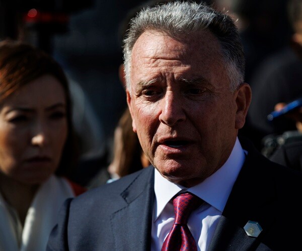  Trump Envoy Expects US-Ukraine Mineral Deal to be Signed This Week