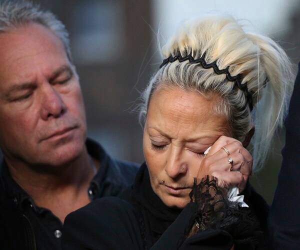 Parents of Killed Teen Angrily Reject Trump's Attempted Introduction