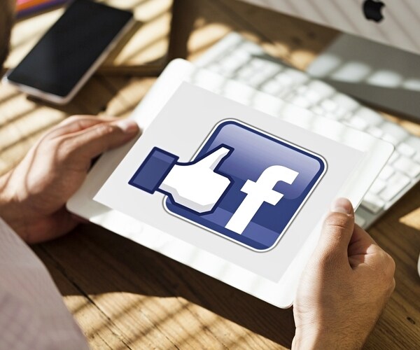 Gundlach Having 'I Told You So' Moment With Facebook Plunge