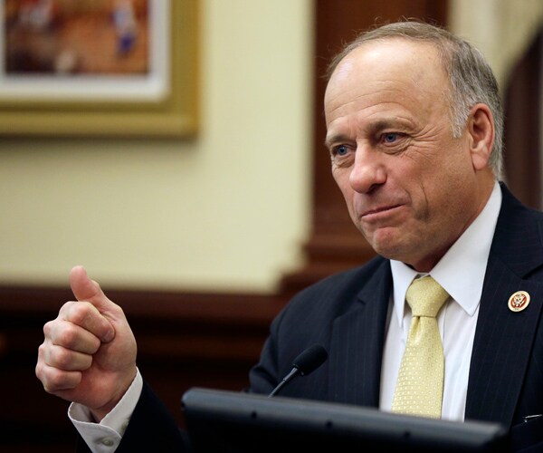 Rep. Steve King Toasts Border Patrol for 'Dreamer' Deportation