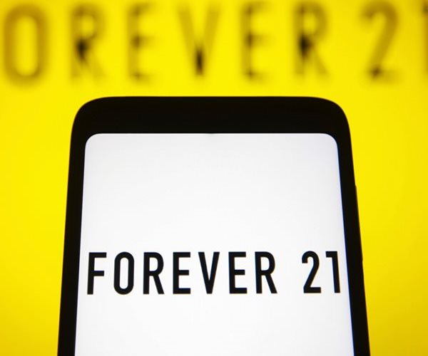 Shein, Forever 21 Team Up on Fast-Fashion Sales