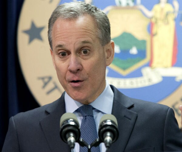 NY AG Schneiderman: Targeted by 'Gruesome' Tweets From Trump's anti-Semites 