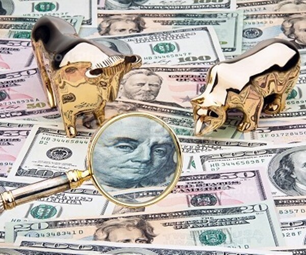 Wells Strategist Jim Paulsen: Weakening Dollar Is Big 'Wild Card' for Next Year