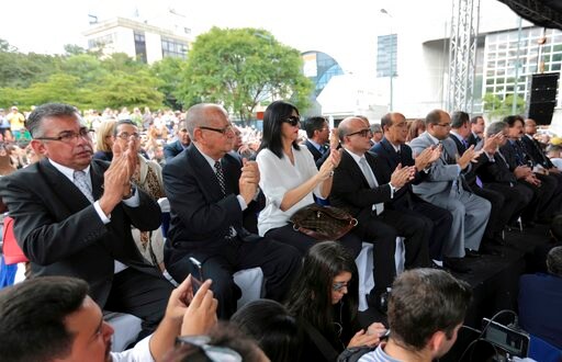 Venezuela Opposition Calls for Massive March before Vote