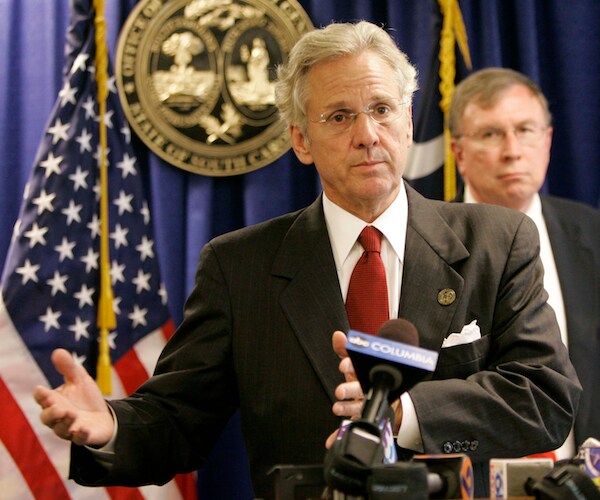 Lt. Gov. Henry McMaster to Succeed Nikki Haley as Gov.